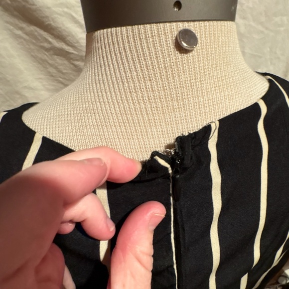 Essue black and cream striped dress, M - Picture 7 of 14